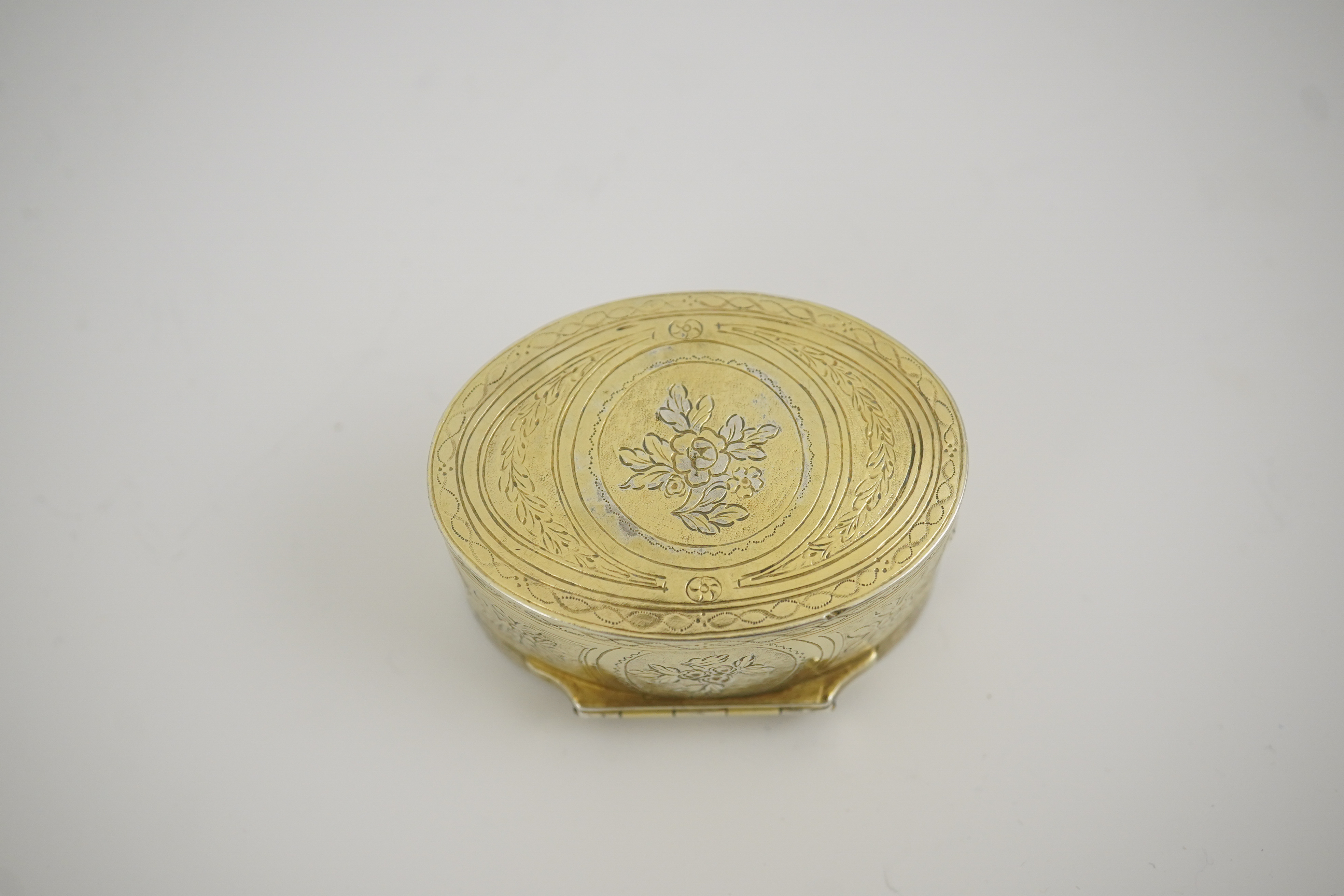 A 19th century Continental silver gilt oval snuff box